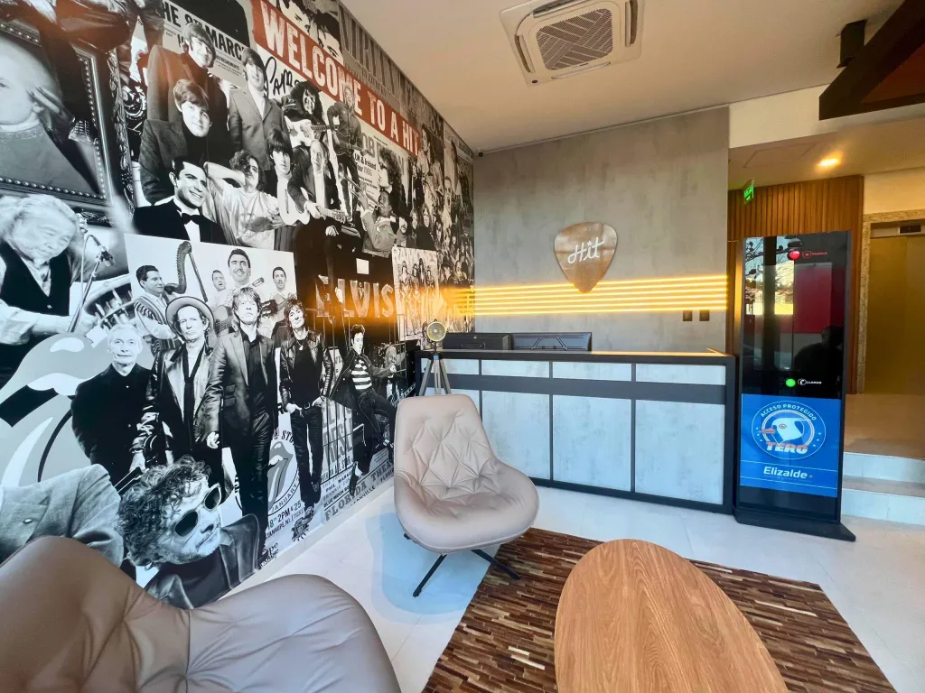 EN VENTA DEPARTAMENTO EN LAS LOMAS CARMELITAS — foto 2