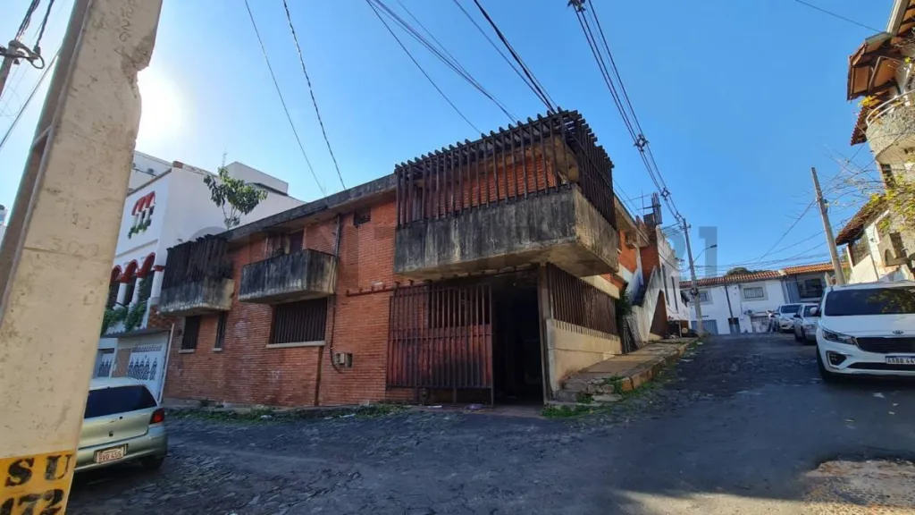 PROPIEDAD EN ESQUINA A LA VENTA - BA. SAN ROQUE ASUNCIÓN — foto 3