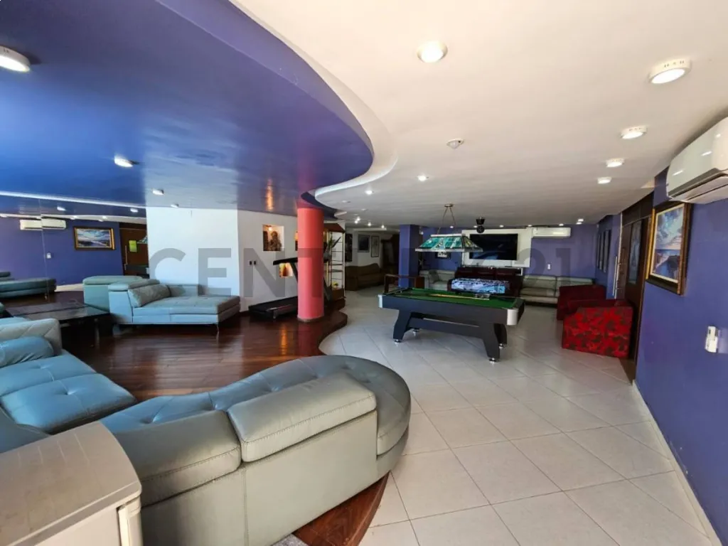 Vendo Imponente casa en los campos de Yacht y Golf Club — photo 2