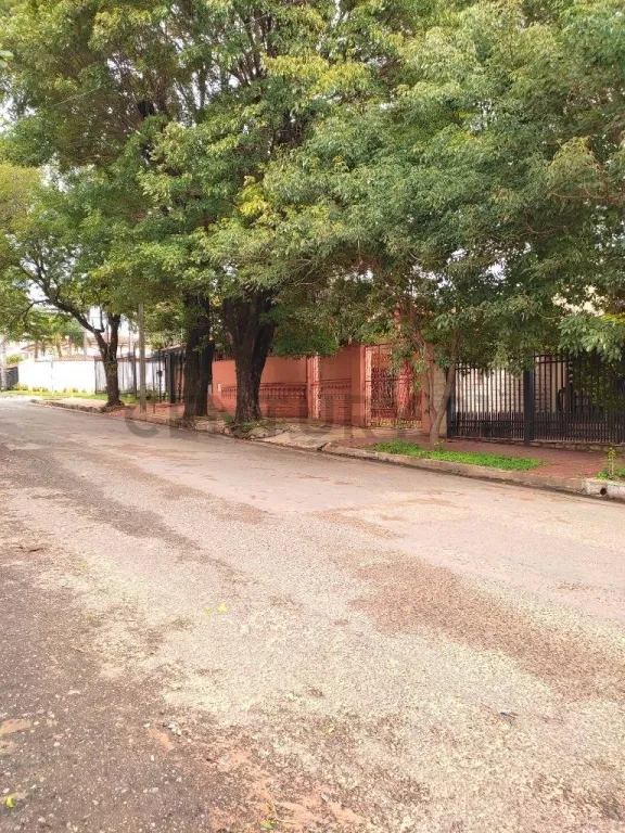 Vendo propiedad en el barrio los laureles de Asunción — foto 3