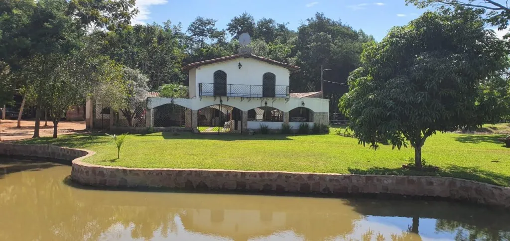 En Venta Hermosa Casa Quinta Estilo Colonial de 3 Hectáreas en Itá V127 — foto 2