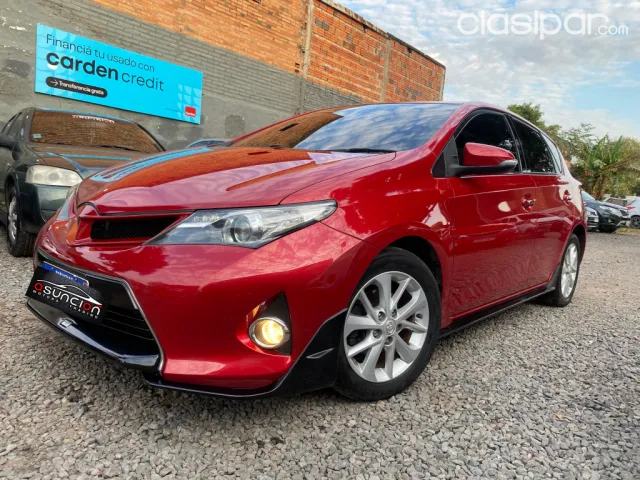 Toyota Auris 2013 — foto 3