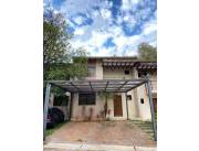 EN VENTA DUPLEX EN CONDOMINIO LAMBARE