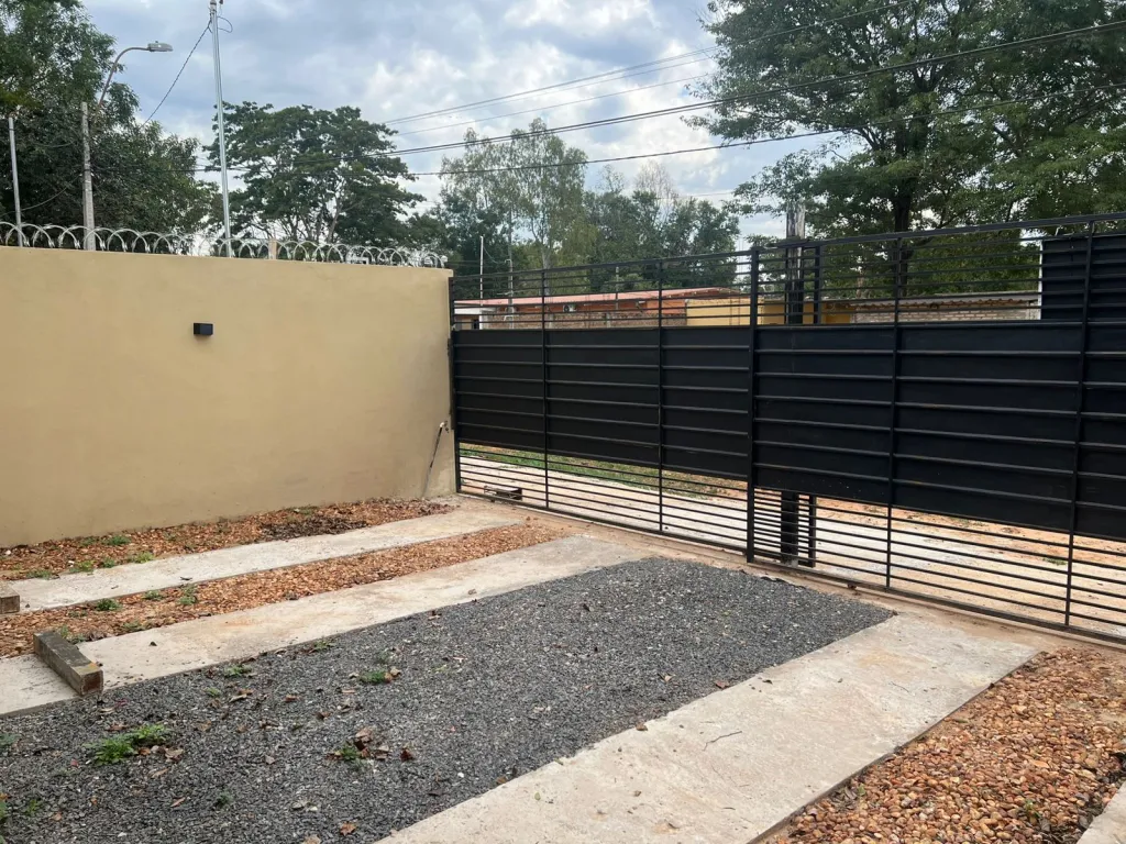 Chalet en Venta – San Lorenzo, Barrio Lérida — foto 3