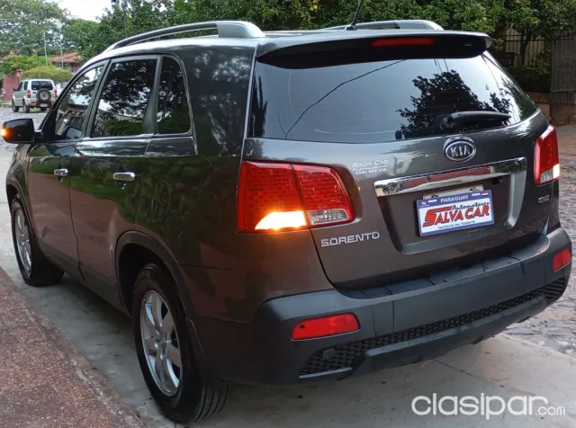 Kia Sorento 2012 — foto 7