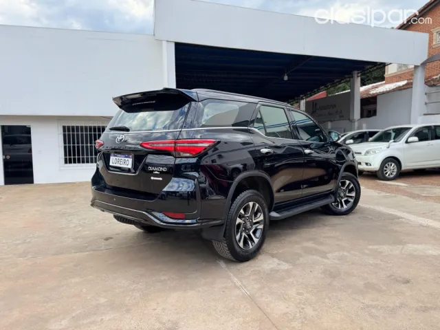 Toyota Fortuner 2024 - foto 8