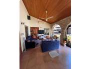 VENDO RESIDENCIA EN BARRIO RECOLETA