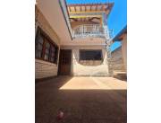 Vendo hermosa casa Zona Terminal cacique tabapy casi av Rca argentina 2042 , Nazareth, Asu