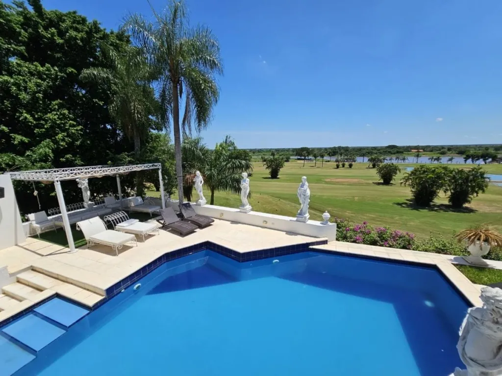 VENDO RESIDENCIA DE LUJO EN CAMPO DEL YACHT Y GOLF CLUB — Foto 2
