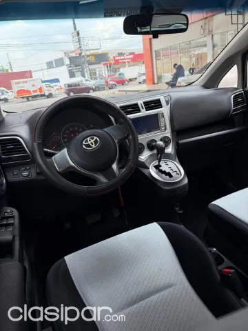 Toyota New Ractis 2010 — foto 3