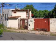 Chalet a Refaccionar en centro de Fdo. Mora!