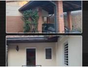 EN VENTA CASA con ubicación estratégica en el barrio Mcal López, Asunción