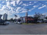 Oportunidad de inversión en esquina - Barrio Herrera