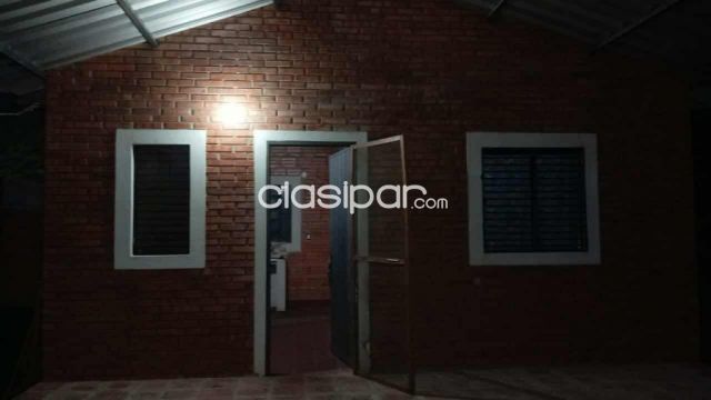 Casas - OFERTAAA !!!VILLA HAYES-REMANSITO. VENDO VIVIENDA CON AMPLIO TERRENO A 100 METROS DE RUTA