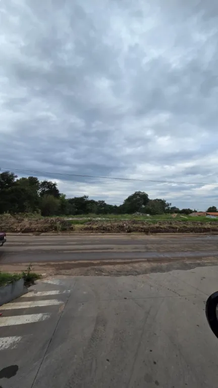 Vendo 12.000 m2 en esquina, M.R.A. zona Kazero. — photo 3
