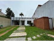 ALQUILO CASA PARA OFICINA ZONA SHOP DEL SOL