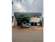 EN VENTA LOCAL COMERCIAL TIPO GALPON EN BARRIO HIPÓDROMO
