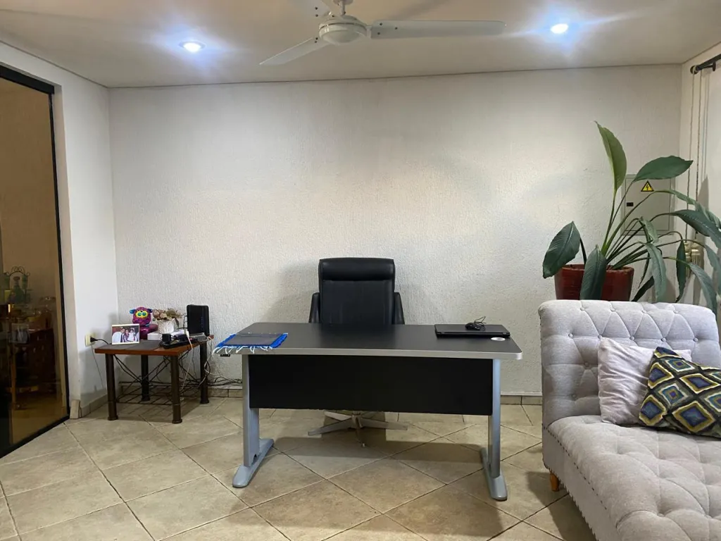 ALQUILO CASA C PISCINA AMOBLADA EN LAMBARÉ!! — foto 3