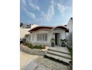 ALQUILO CASA EN ASUNCION BARRIO LOS LAURELES COD 5706