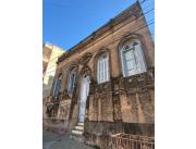 Importante Casa de estilo Neoclásico o Colonial, Barrio Dr. Gaspar Rodríguez de Francia