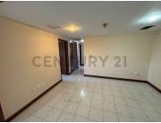 VENDO HERMOSO Y AMPLIO DEPARTAMENTO EN HERRERA
