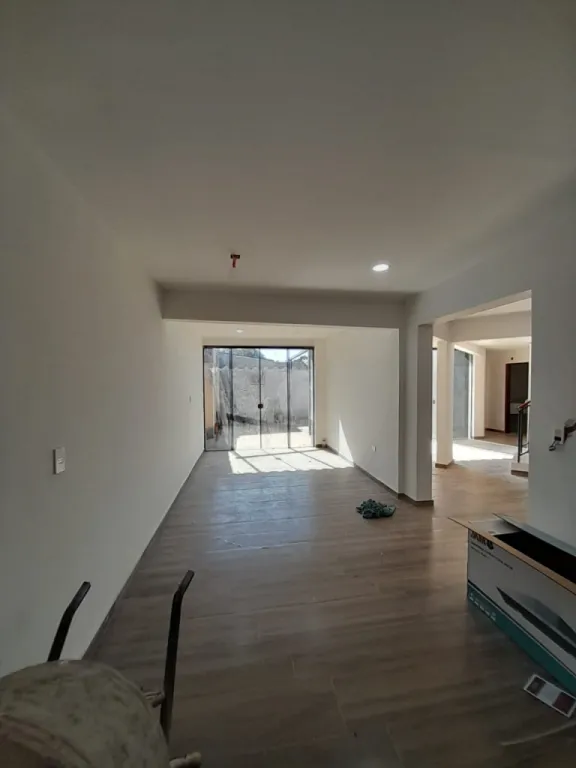 ALQUILO CASA EN LUQUE ZONA CONMEBOL CÓD. 3378 — foto 2
