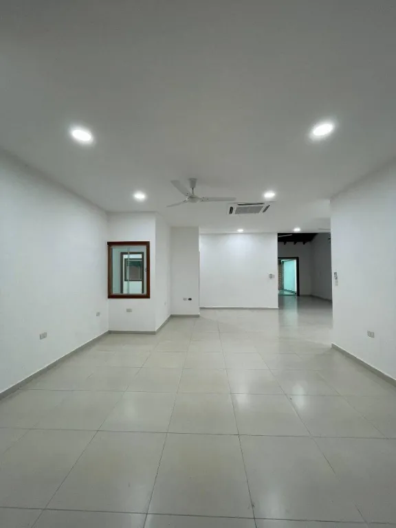 VENDO CASA A ESTRENAR DE 3 DORMITORIOS EN VILLA ELISA — Foto 3