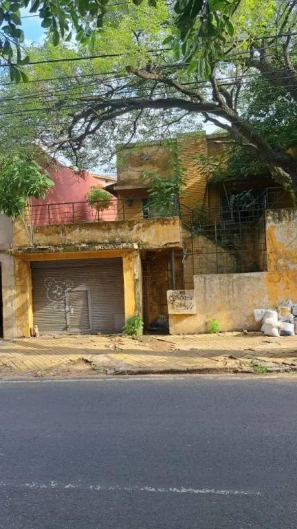 VENTA DE TERRENO CON CASA A REFACCIONAR O DEMOLER EN EL CENTRO DE ASUNCIÓN — photo 3