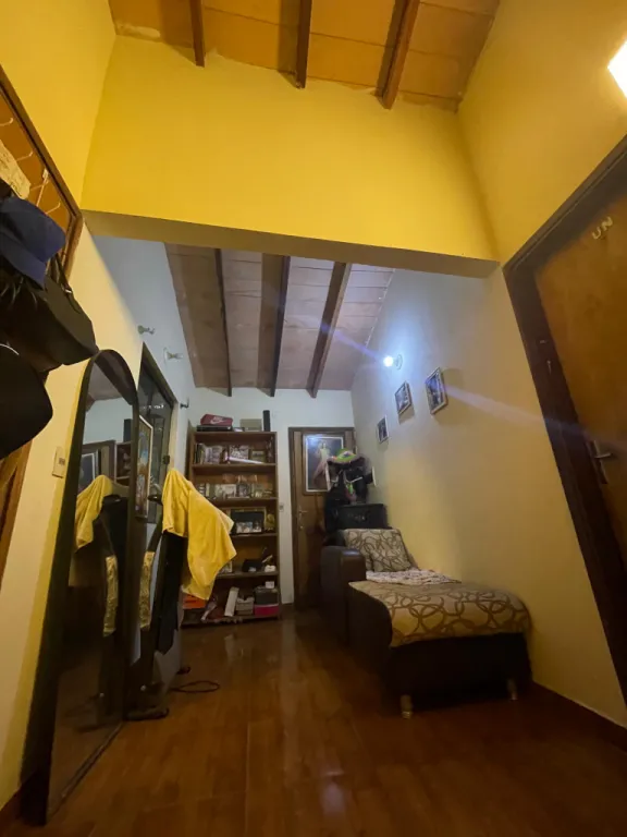 Casa estilo chalet en venta, en el barrio Las Residentas de Fernando de la Mora Zona Norte — Foto 3