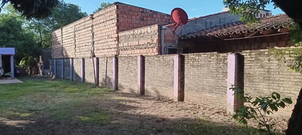TERRENO CASA EN LUQUE 12x57m — foto 2