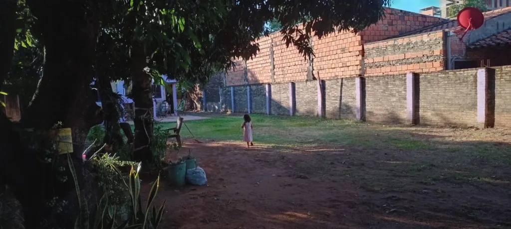 TERRENO CASA EN LUQUE 12x57m — foto 3
