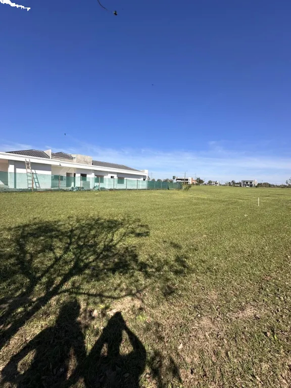 Vendo Terreno en ESQUINA en Costa del Lago - Hernandarias — foto 2