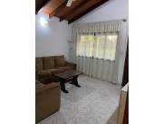 Vendo casa con patio amplio en Mariano