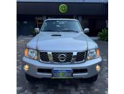 IMPONENTE NISSAN PATROL! 2009! Motor 3.0 Turbo Intercooler! Caja AUTOMÁTICA 4x4 Alta y Baj