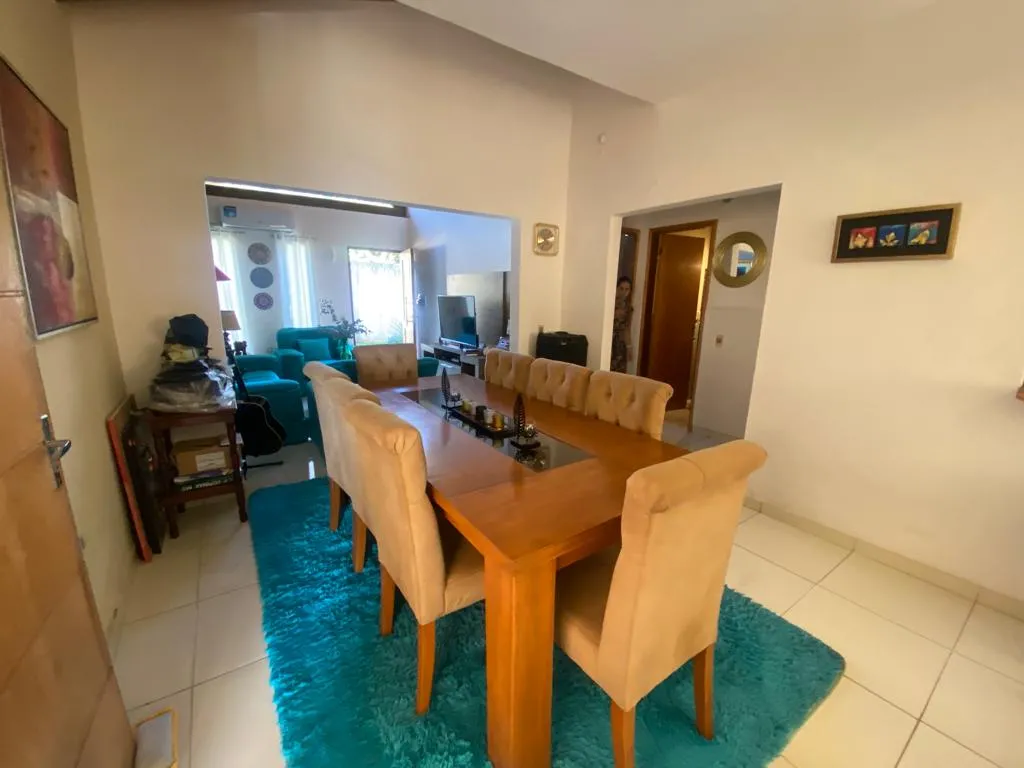 VENDO CASA CON PISCINA EN SAN LORENZO!! — foto 3