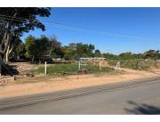 VENDO TERRENO EN ESQUINA SOBRE AVENIDA PERON