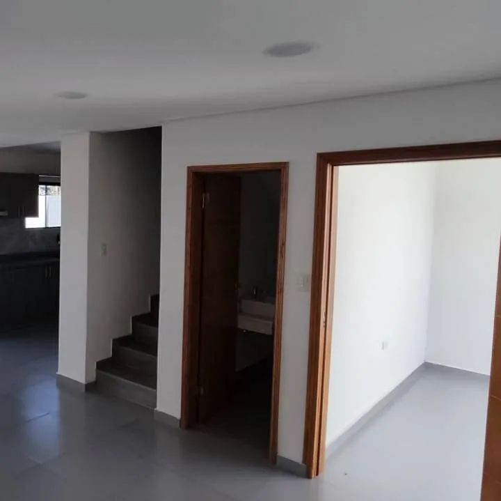 VENDO DÚPLEX A ESTRENAR DE 2 DORMITORIOS EN BARRIO RINCÓN DE ÑEMBY — photo 2