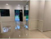 ALQUILO O VENDO CASA EN MARIANO SURUBI.I COD 4919
