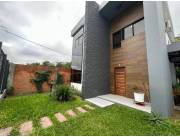 VENDO CASA AMOBLADA DE 3 DORMITORIOS Y PISCINA EN URBANIZACIÓN PUERTA DEL LAGO - SAN BER