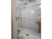 VENDO CASA EN LUQUE CUARTO BARRIO COD 5666