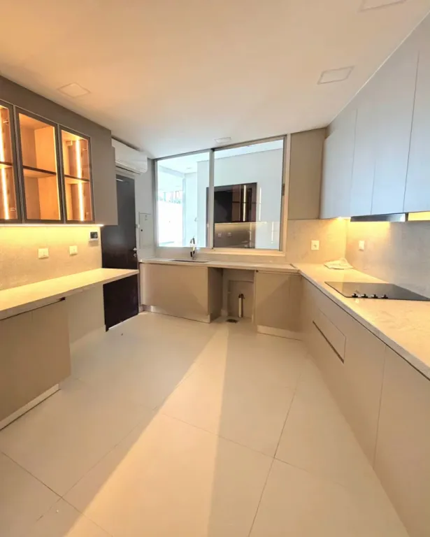 *EXCLUSIVA RESIDENCIA DE LUJO EN MBURUCUYA EN VENTA 🏠* — foto 3