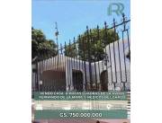 AMPLIA CASA EN BARRIO PANAMBÍ RETA! 🏠