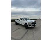 Ram 3500 Laramie Dually 2020
