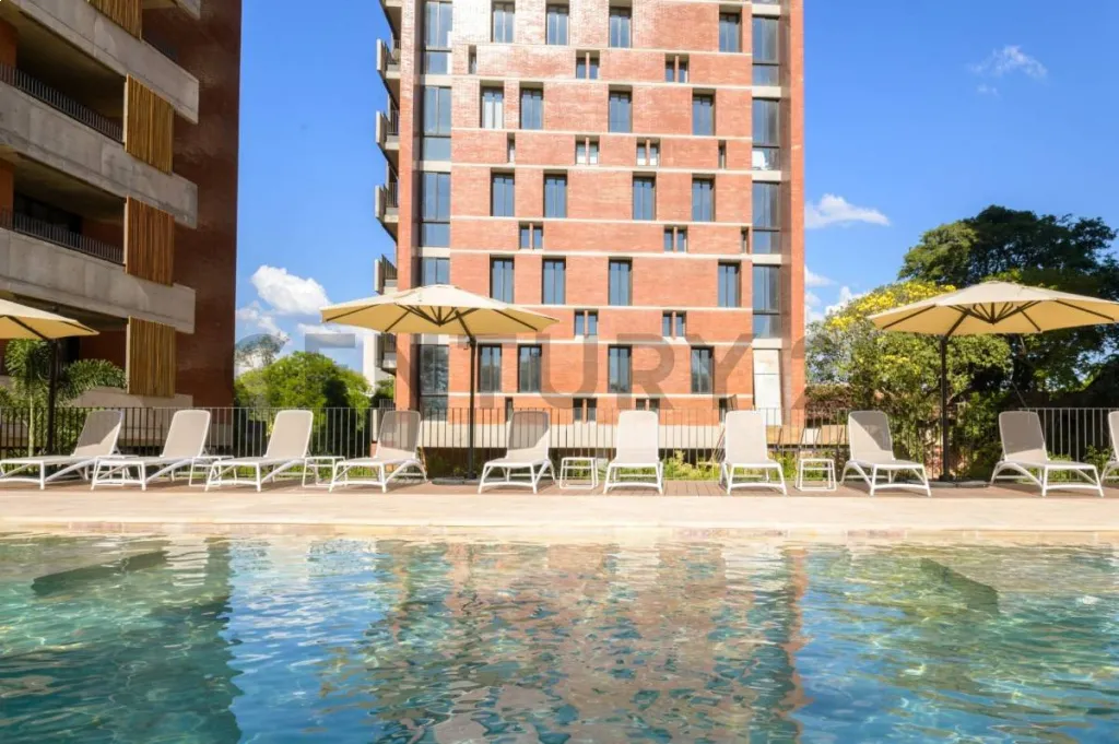 En Venta Departamento de 3 Dormitorios, Edificio Bernardino — foto 2