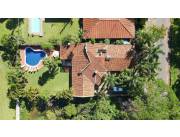 VENDO CASA EN SAN BERNARDINO