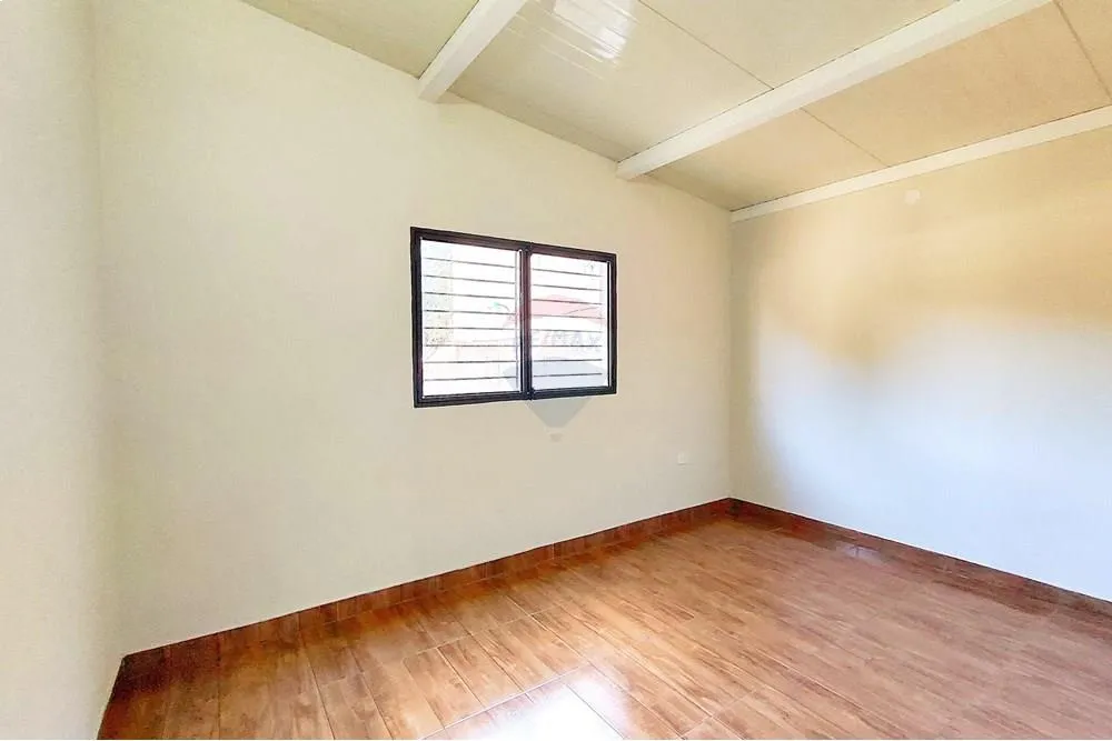 Casa - Venta - Paraguay Central Luque CASA A ESTRENAR EN EL CENTRO DE LUQUE 990,000,000 ₲ — foto 3