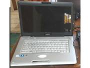 Vendo Notebook Toshiba