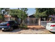 EN VENTA AMPLIA CASA + DEPARTAMENTO