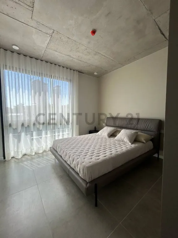 Vendo departamento 2 habitaciones con cochera sobre Molas Lopez — foto 2
