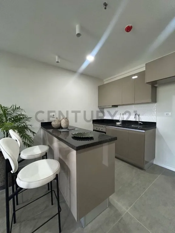Vendo departamento 2 habitaciones con cochera sobre Molas Lopez — foto 3